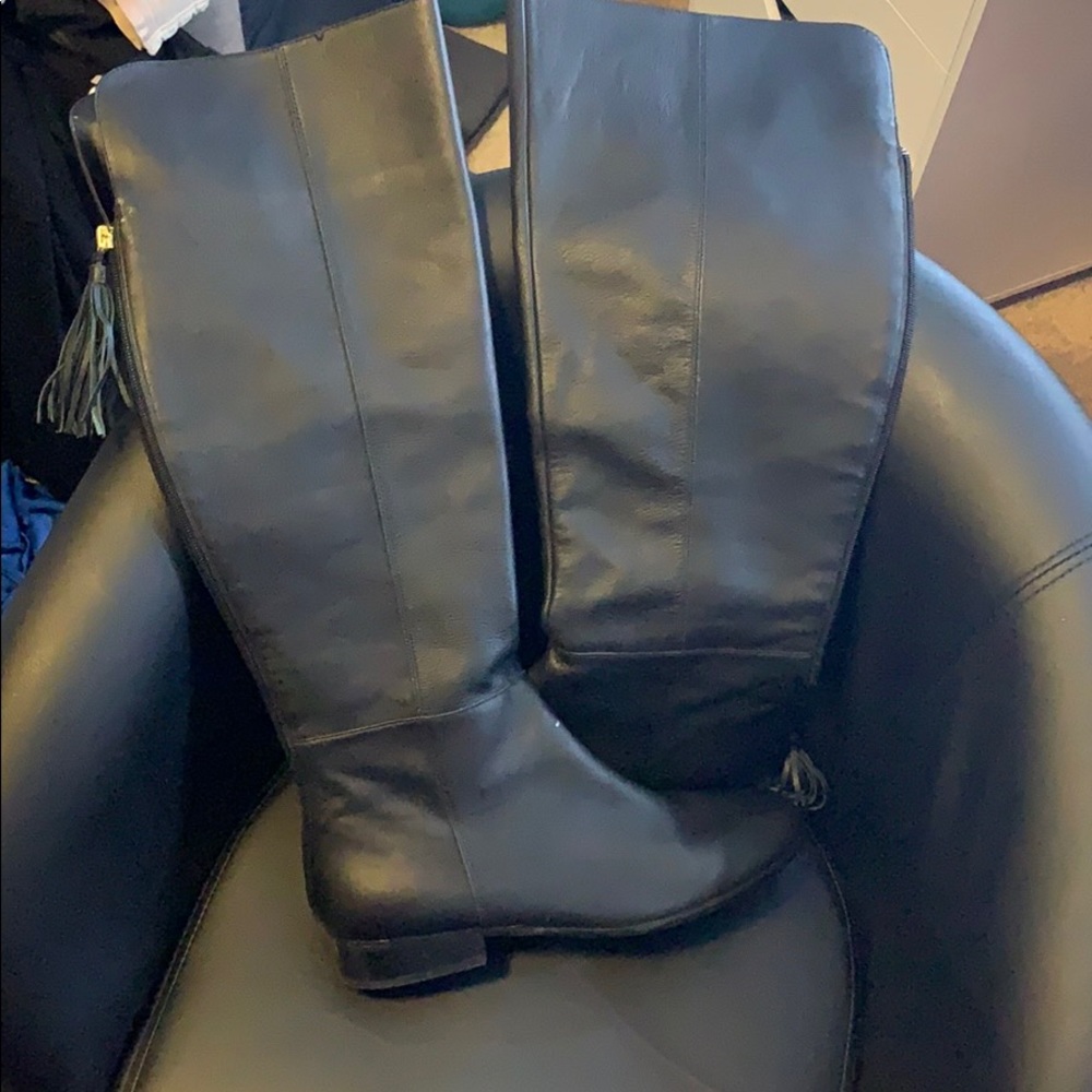 Black knee high boots